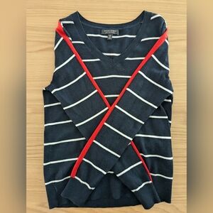 Soft Navy Banana Republic Sweater Lightweight 100% Merino Wool